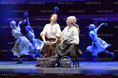 Proba medialna Chlopow w Teatrez Muzycznym w Gdyni....