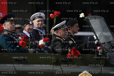 Rosja, Kaliningrad. Parada z okazji 68 rocznicy zwyciestwa...