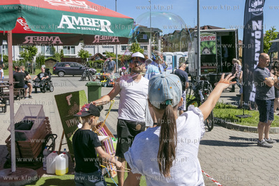 I Festiwal Smaków Food Trucków na parkingu przy ul....