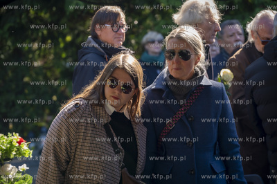 Gdańsk. Cmentarz Łostowicki. Uroczystości pogrzebowe...