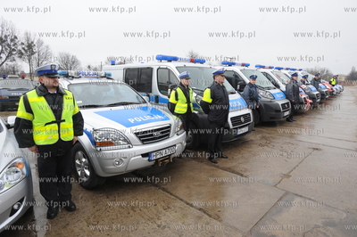 Komenda Miejska Policji w Gdyni. Nz uroczyste przekazanie...