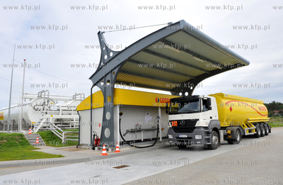 Otwarcie pierwszej w Polsce bazy paliw LOTOS Tank dla...