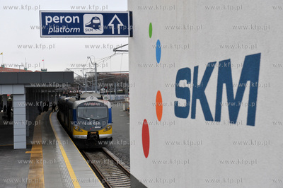 Oficjalne uruchoinienie nowej trasy kolejki SKM Gdansk...