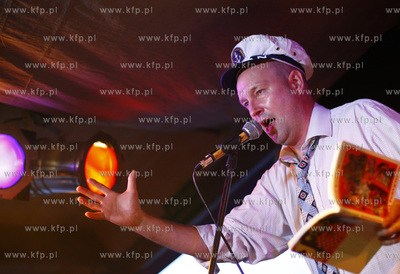 Gdynia. Tawerna Contrast. Wystep Pawla Konjo Konnaka...