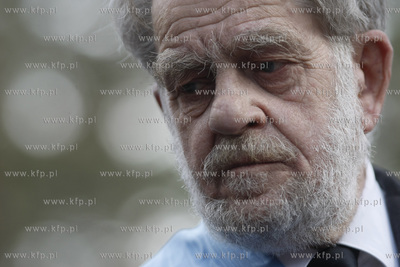 Gdansk. Cmentarz Srebrzysko. Pogrzeb Anny Walentynowicz,...