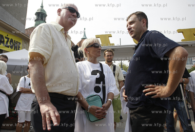 Marsz dla Iwony. Ok. 200 osob przemaszerowało z Sopotu...