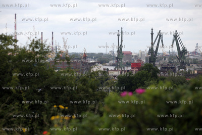 Gdansk widziany z Gory Gradowej. Nz Stocznia Gdansk.26.06.2012fot....