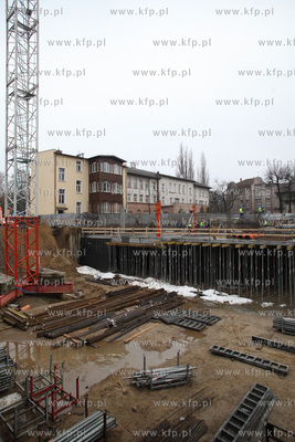 Uroczystosc wmurowania kamienia wegielnego pod budowe...