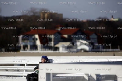 Sloneczny dzien na sopockim molo.
18.02.2014
fot....