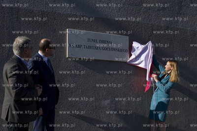 Uroczystości z okazji nadania tunelowi pod Martwą...