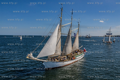 Baltic Sail. Parada żaglowców na Zatoce Gdańskiej....