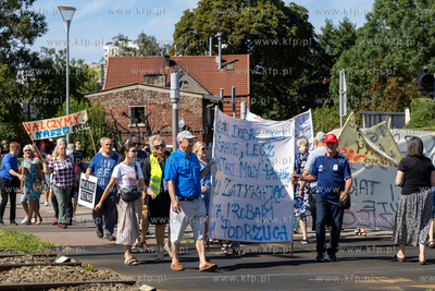Gdańsk Letnica. Protest mieszkańców przyportowych...