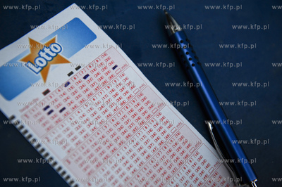 Gdansk. Wrzeszcz. Kolektura Lotto. Kumulacja 50 000...