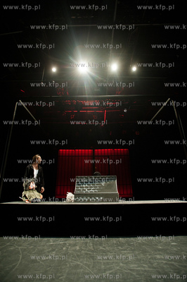 Gdansk. Teatr Wybrzeze. Scenie Malarnia. Proba medialna...