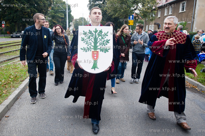 Gdansk. Swieto Oliwy Viva Oliva 2013.
Nz korowod oliwski
14.09.2013
fot....