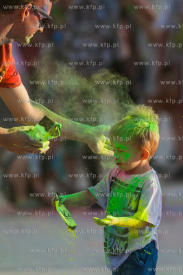 Gdansk. Plac Zebran Ludowych. Festiwal Kolorow.
22.08.2015
fot....