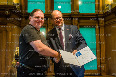 Ratusz Staromiejski w Gdansku. Uroczystosc wreczenia...