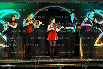 Teatr Muzyczny w Gdyni. Widowisko "Rhytm of the dance"...