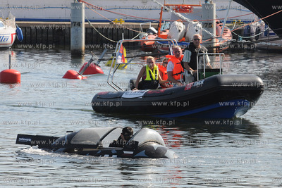 Przystan Jachtowa Marina Gdynia. IV Targi Sportow Wodnych...