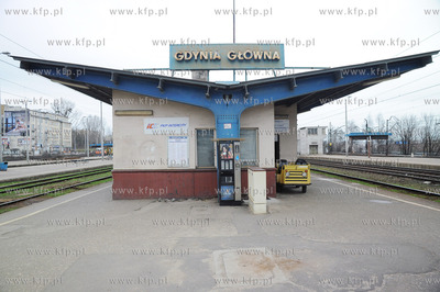 Dworzec PKP w Gdyni Glownej. 
14.04.2011
fot. Andrzej...