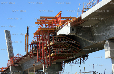 Kwidzyn. Budowa mostu przez Wisle.  Inwestycja warta...