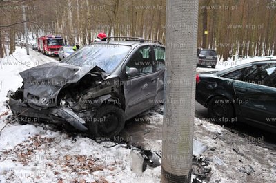 Sopot. Ulica Malczewskiego. Zderzenie dwoch samochodow....