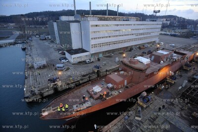 Gdynia Stocznia Marynarki Wojennej Wodowanie techniczne...