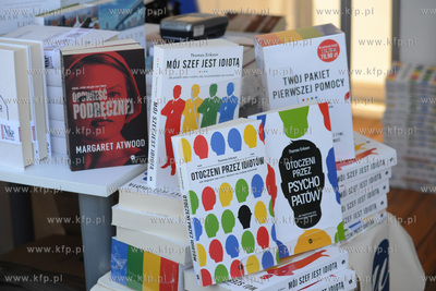 Gdynia. 8. Nadmorski Plener Czytelniczy na Bulwarze...