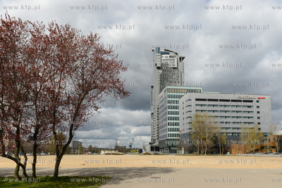 WATERFRONT Gdynia. Po dawnym Centrum Zozrywki GEMINI...