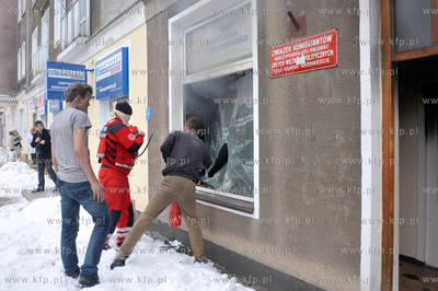 Gdansk. Podwale Staromiejskie. Pozar w Biurze Powiatowym...