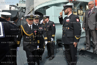Gdynia. Odsłonięcie makiety dla niewidomych Okrętu...
