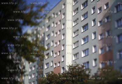 Gdansk Zaspa. Blok mieszkalny przy ul. Dywizjonu 303.
09.09.2009
fot....