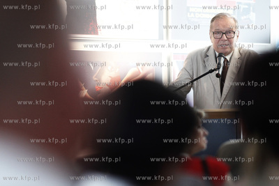 Gdynia. 36 Festiwal Polskich Filmow Fabularnych. Miedzynarodowe...