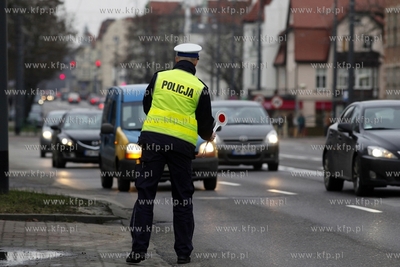 Kontrola policjantow ruchu drogowego stanu trzezwosci...