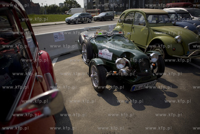 Gdańsk. Samochody marki citroen ze Światowego Zlotu...
