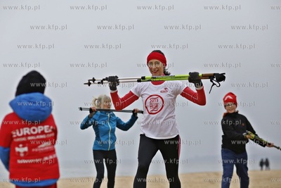 Gdańsk Jelitkowo. Walentynkowy Rajd Nordic Walking...