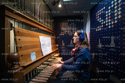 Z okazji Dnia Europy z Ratusza Głównego Miasta zabrzmiała...