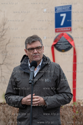 Żabianka. Orłowska 7.  Odsłonięcie tablicy upamiętniającej...