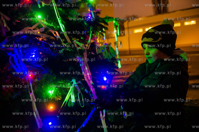 Gdansk. Plac przy boisku Szkoly Podstawowej nr 65....