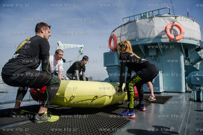 Gdynia. Morderczy trening przygotowujacy do zawodow...