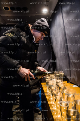 Gdańsk. Targ Węglowy. Zakręcone Walentynki z Kołem...