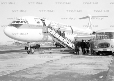 Samolot PLL LOT IŁ 62 "Mickiewicz" na lotnisku w Gdansku...