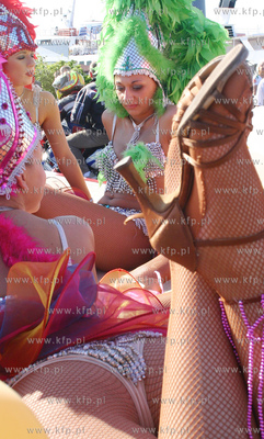 Skwer Kosciuszki Gdynia. Tancerki z zespolu X-Ray z...