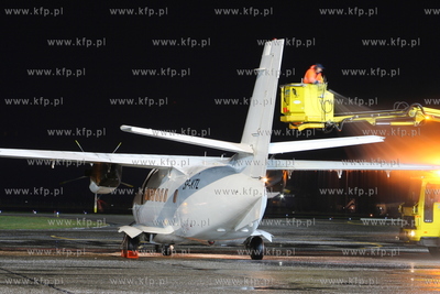 Gdansk , Rebiechowo Nz.Let L410UVP-E16 linii Sky Express...