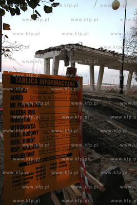 Sopot, Lazienki Polnocne. Rozpoczeto rozbiorke tarasu...