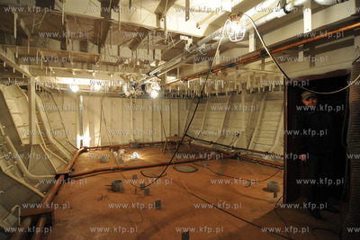 Niedokonczona Korweta Gawron oczekujaca na decyzje...