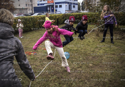 Niedzwiednik, ul. Goralska. Festyn "Wez rodzine swa...