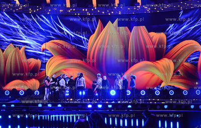 Gdynia - Skwer Kosciuszki. Rozpoczely sie proby przed...