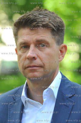 Sopot. Park Lecha i Marii Kaczynskich. Konferencja...