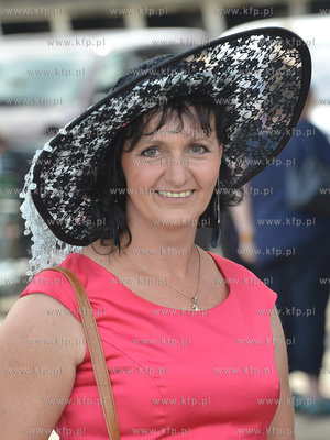 Konkurs Modowy na najlepszy kapelusz rozganizowany...